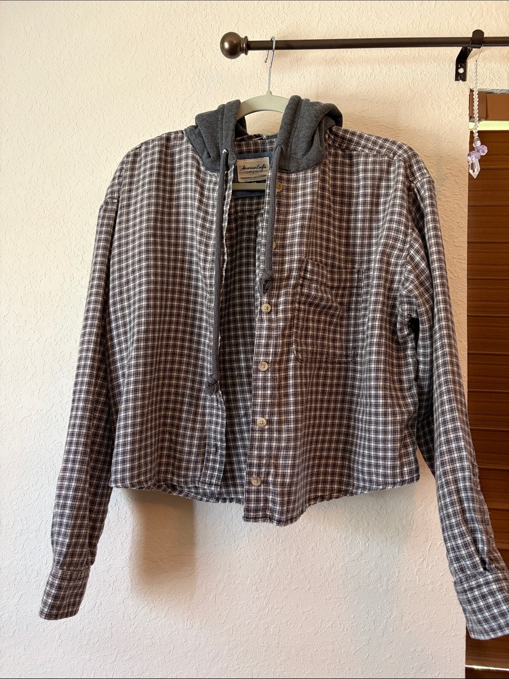 American Eagle Cropped Button-Up Hoodie Flannel Jacket- - Picture 3 of 9
